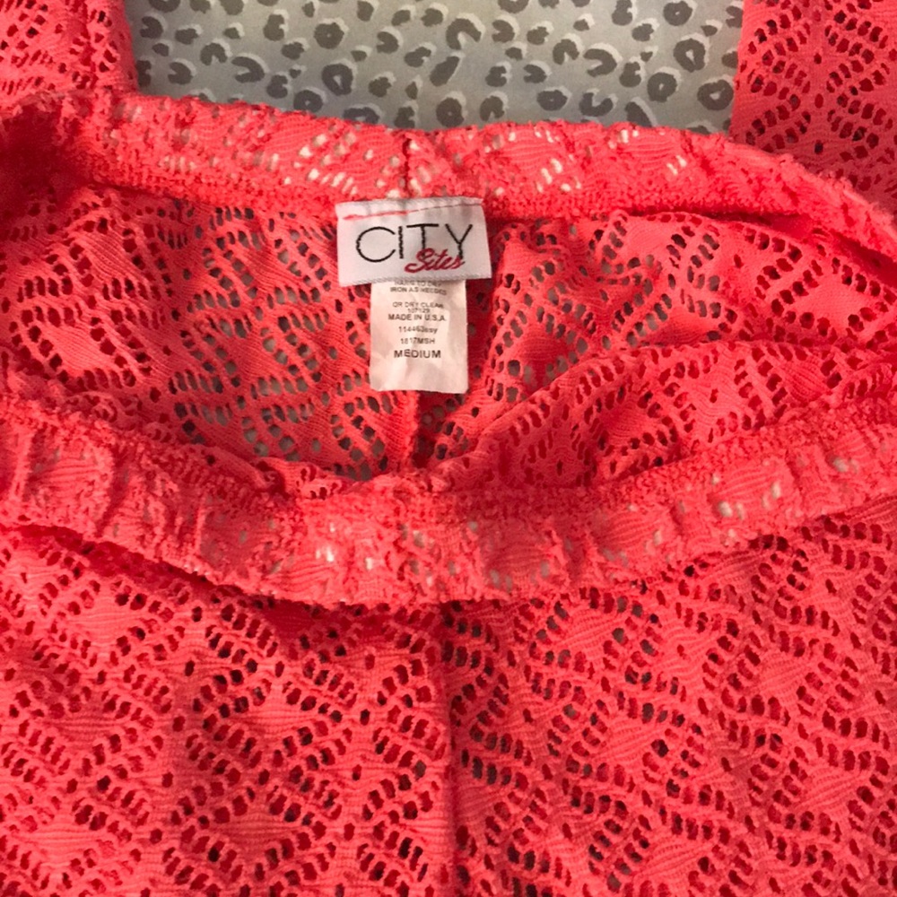 Netted pants! - Picture 2 of 5
